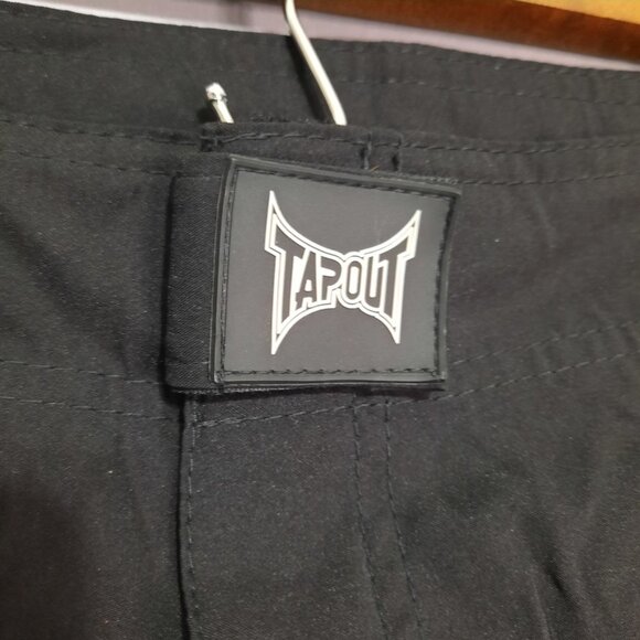 Tap Out Shorts Mens Size 38 Black Boxing MMA Martial Arts Adjustable Y2K 2000s - Picture 2 of 8